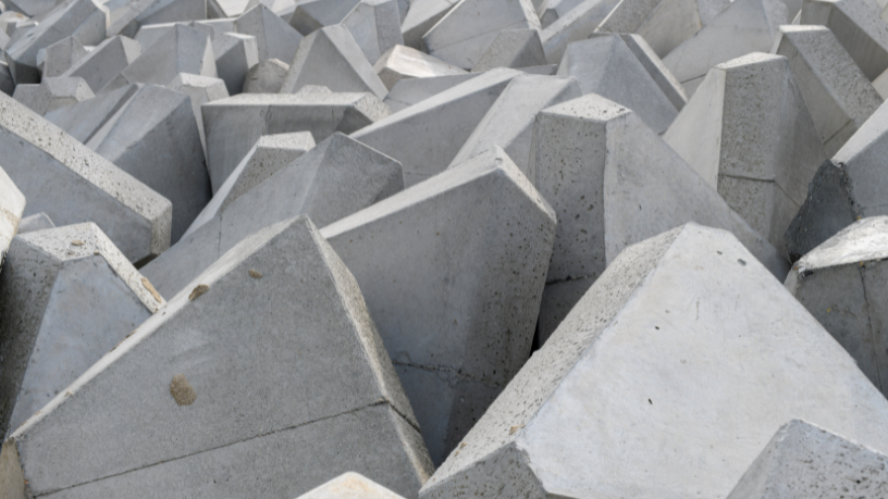 Com Valderci Malagosini Machado, compreenda como o planejamento financeiro fortalece pequenas indústrias de artefatos de cimento e melhora a gestão dos recursos.